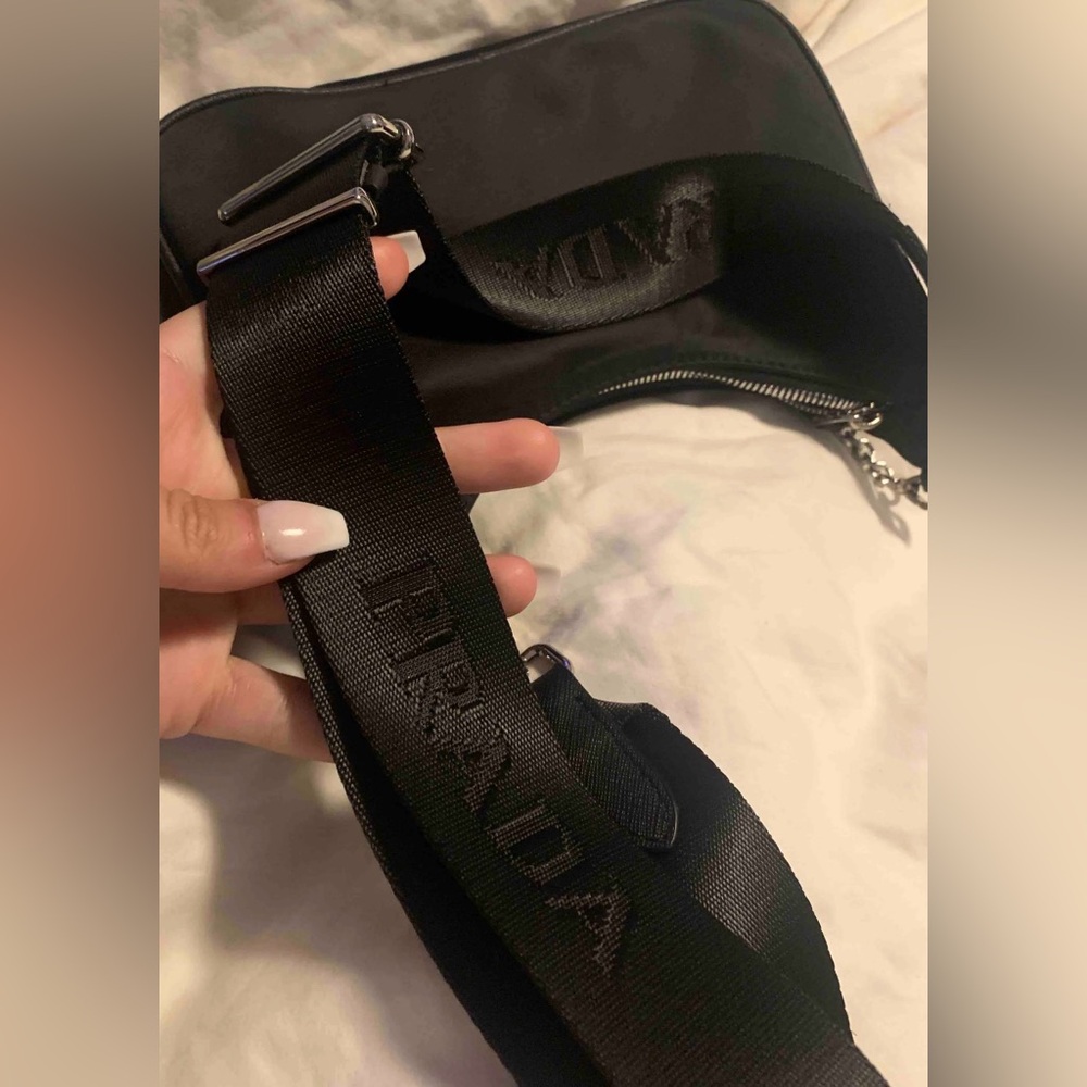 Prada logo Black Nylon Shoulder Bag with Accessories - Picture 10 of 12